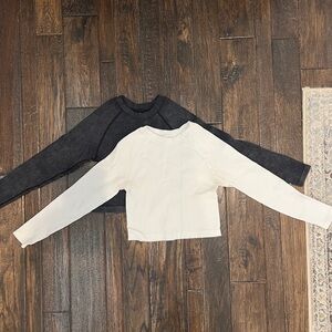 2 Athletic Crop Long Sleeve